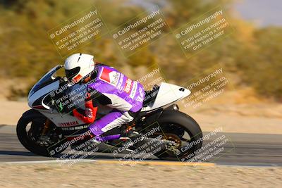 media/Jan-14-2024-SoCal Trackdays (Sun) [[2e55ec21a6]]/Turn 9 (210pm)/